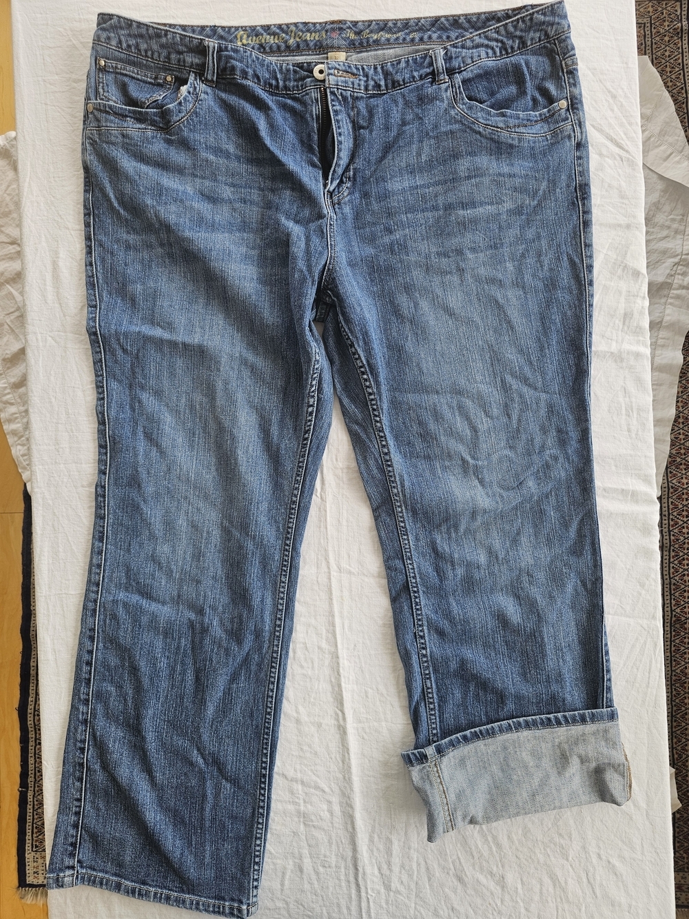 Avenue Straight Leg Jeans Size 22